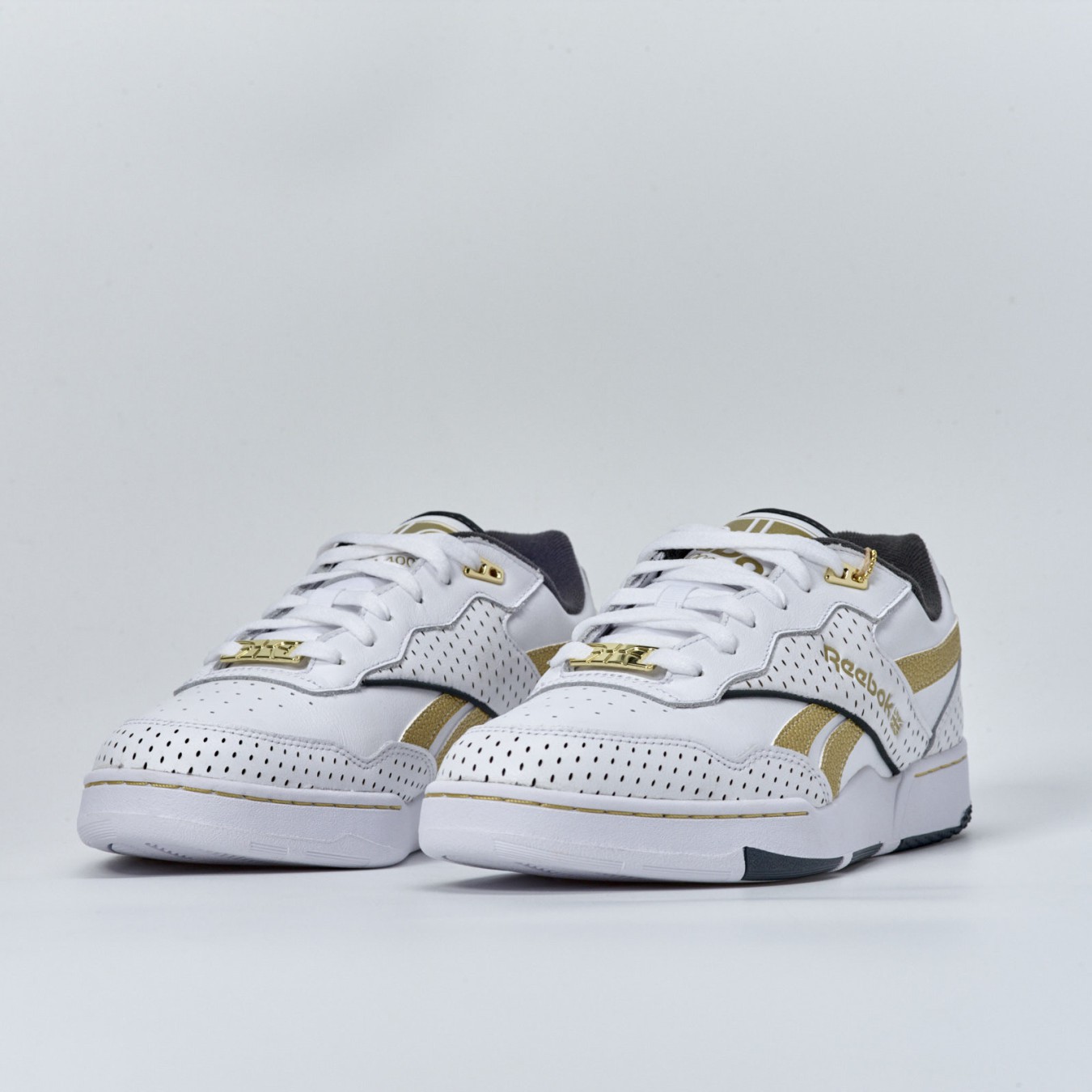 Reebok BB 4000 II x Victor Solomon