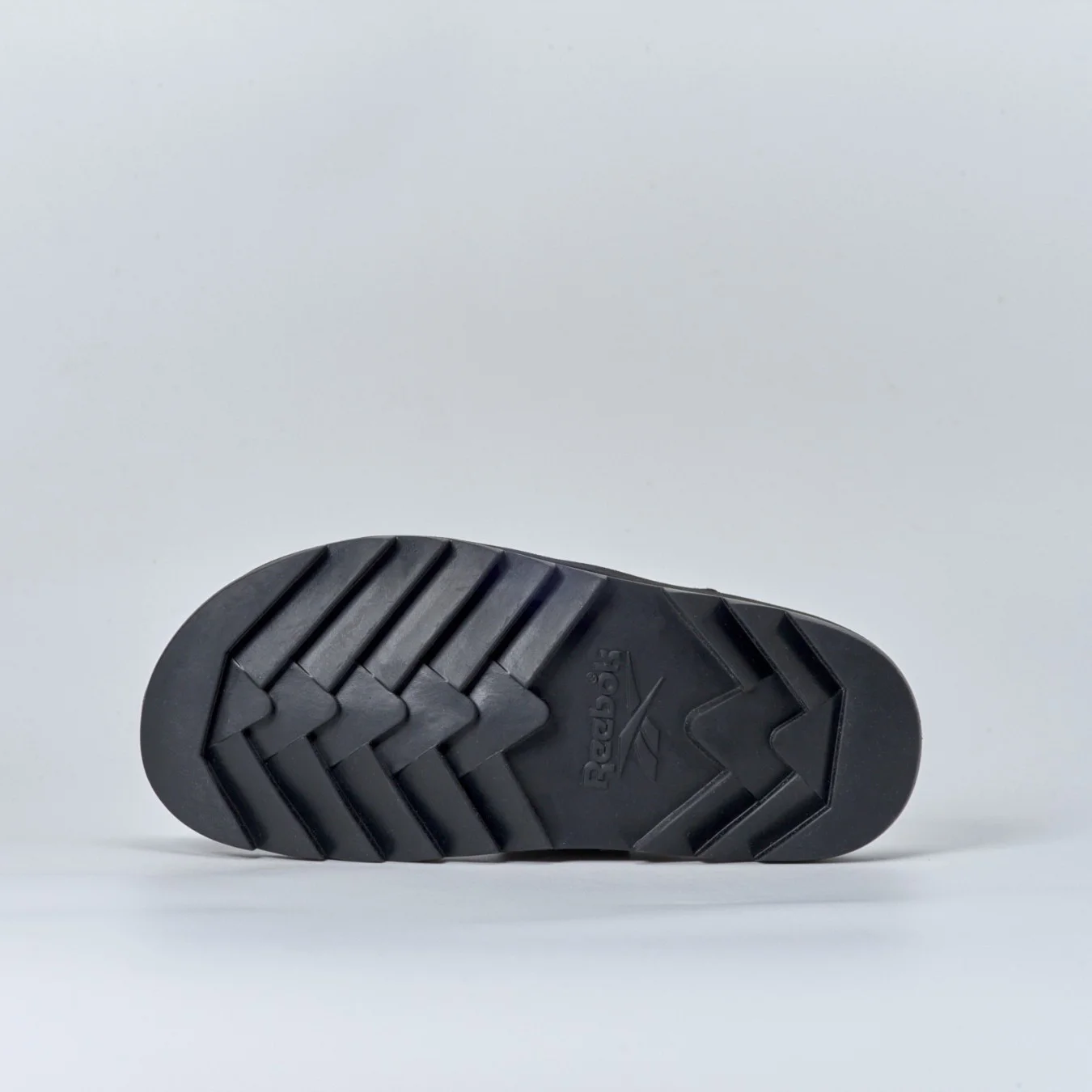 Reebok Beatnik x Needles