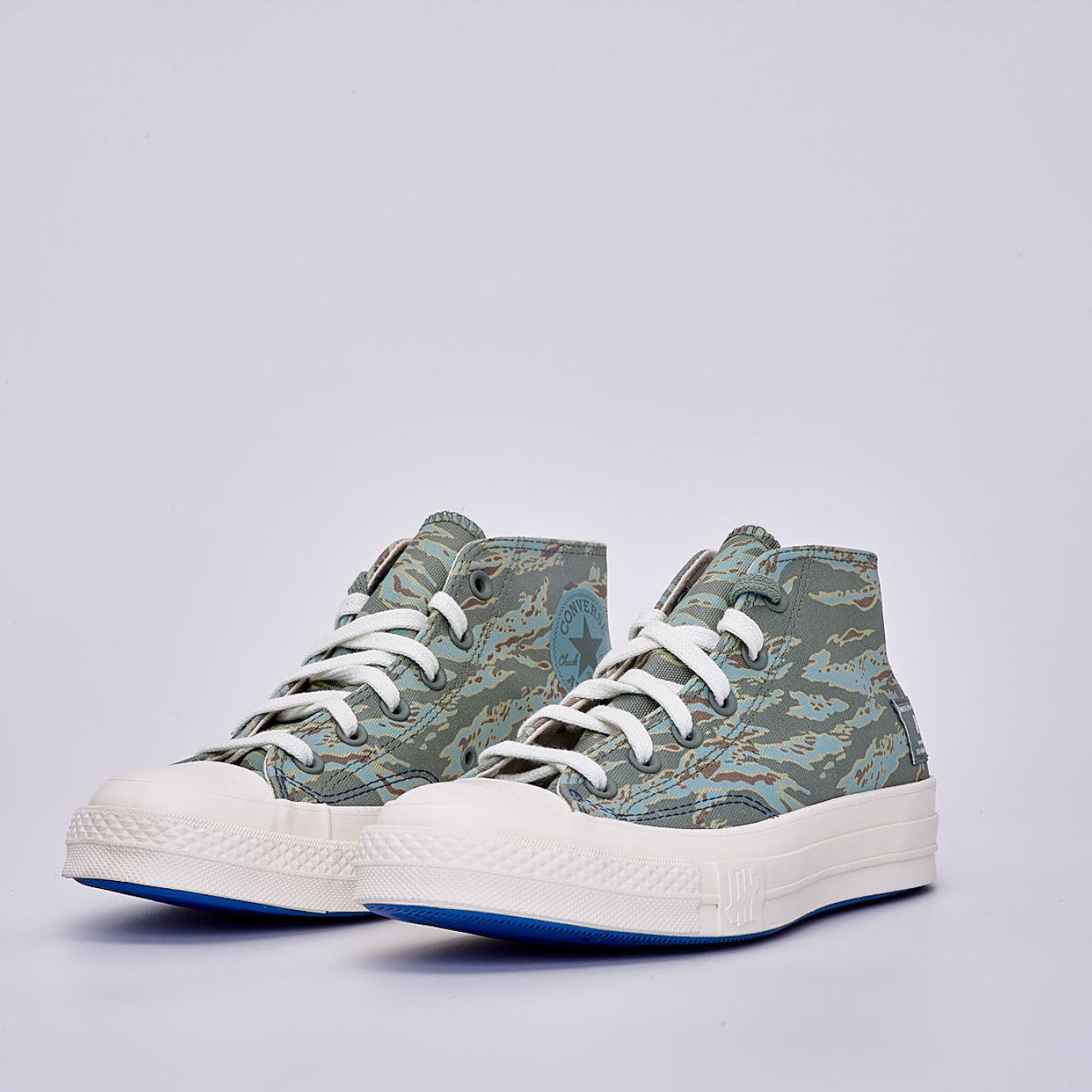 Converse X Undefeated Chuck 70 Mid
