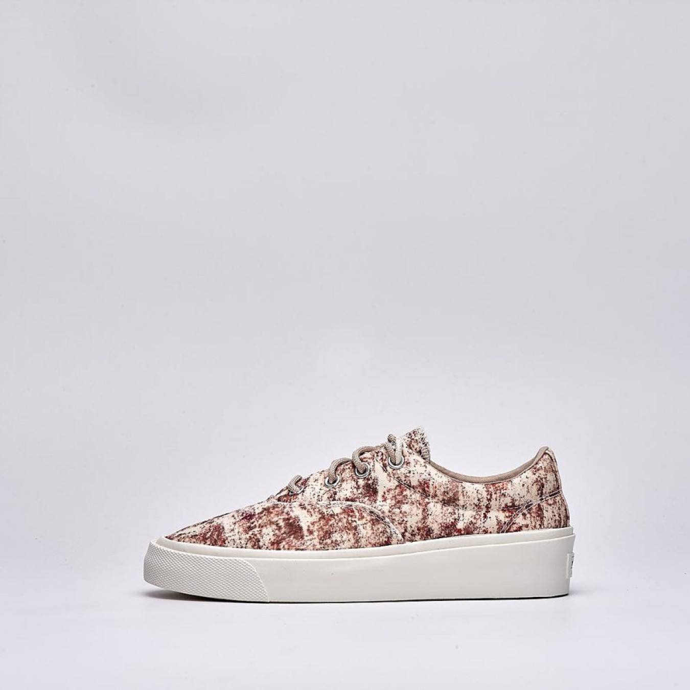 Converse Skid Grip OX x John Elliott