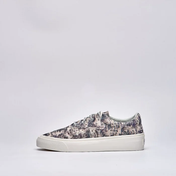 Converse Skid Grip OX x John Elliott