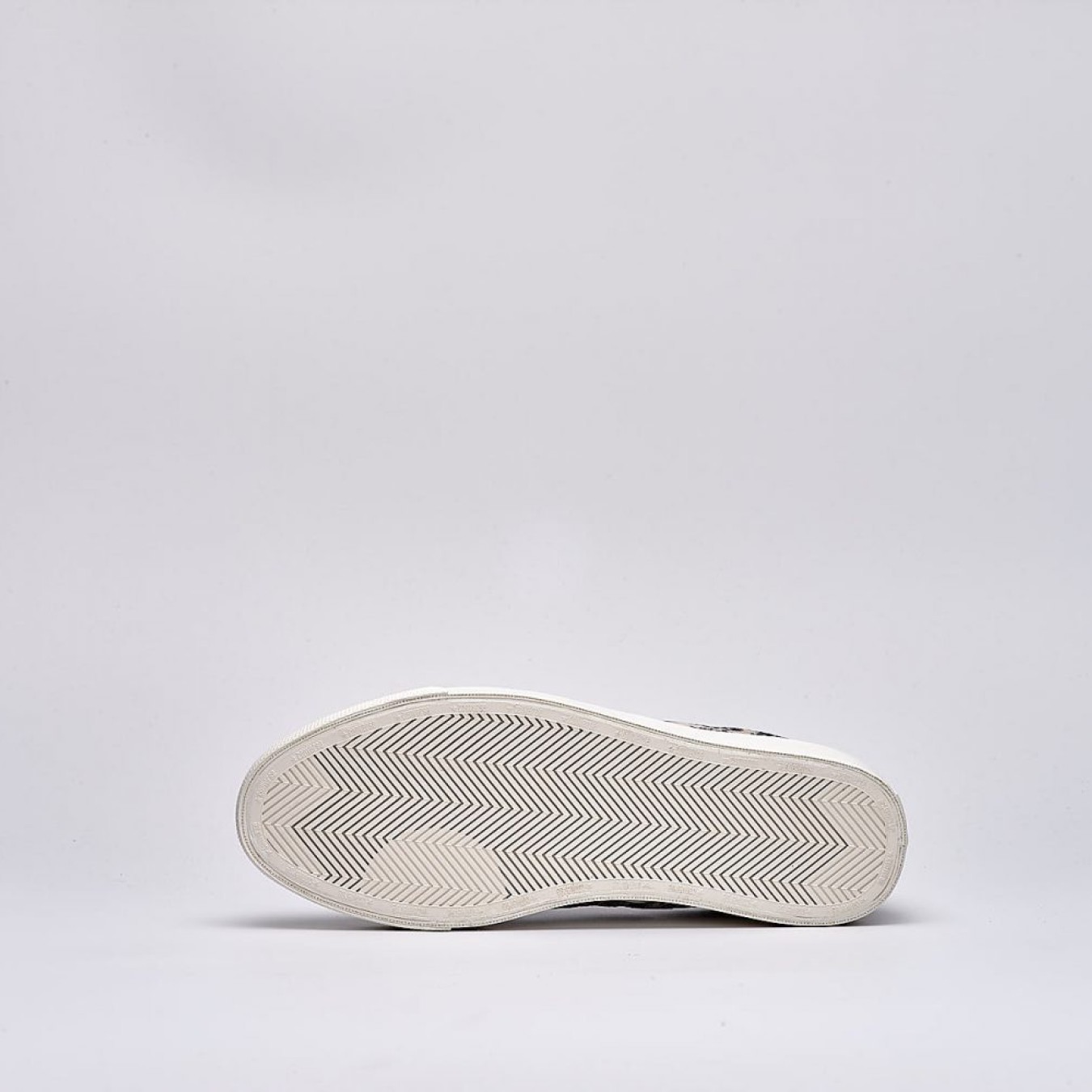 Converse Skid Grip OX x John Elliott