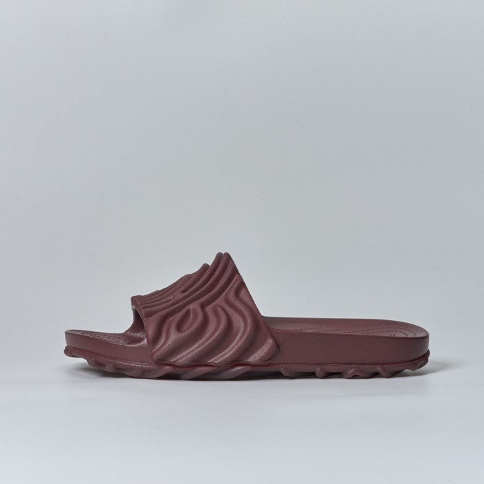 Crocs The Pollex Slide x Salehe Bembury ‘Huckle’