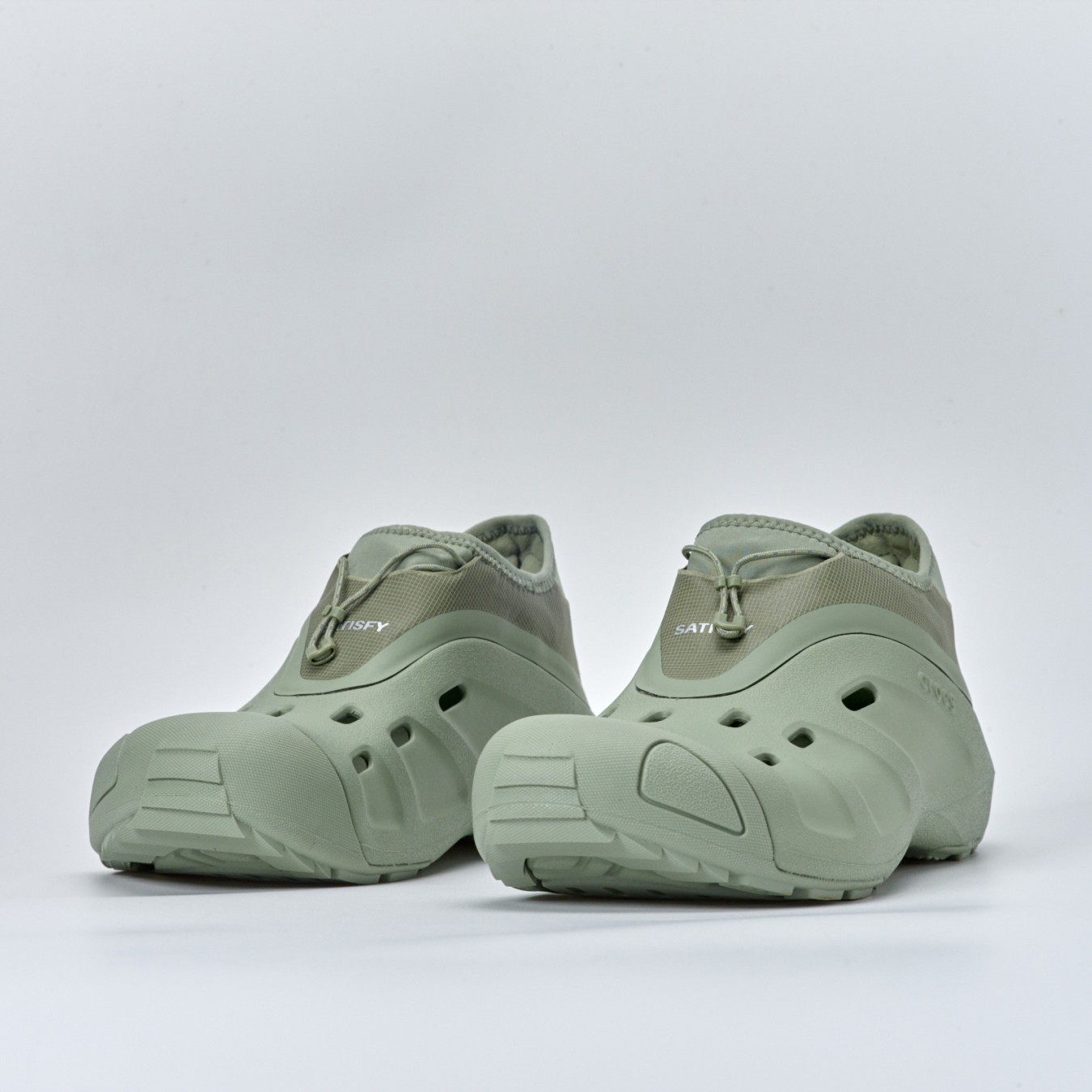 Crocs Quick Trail x Satisfy