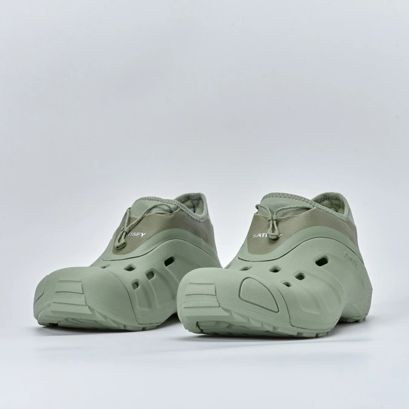 Crocs Quick Trail x Satisfy