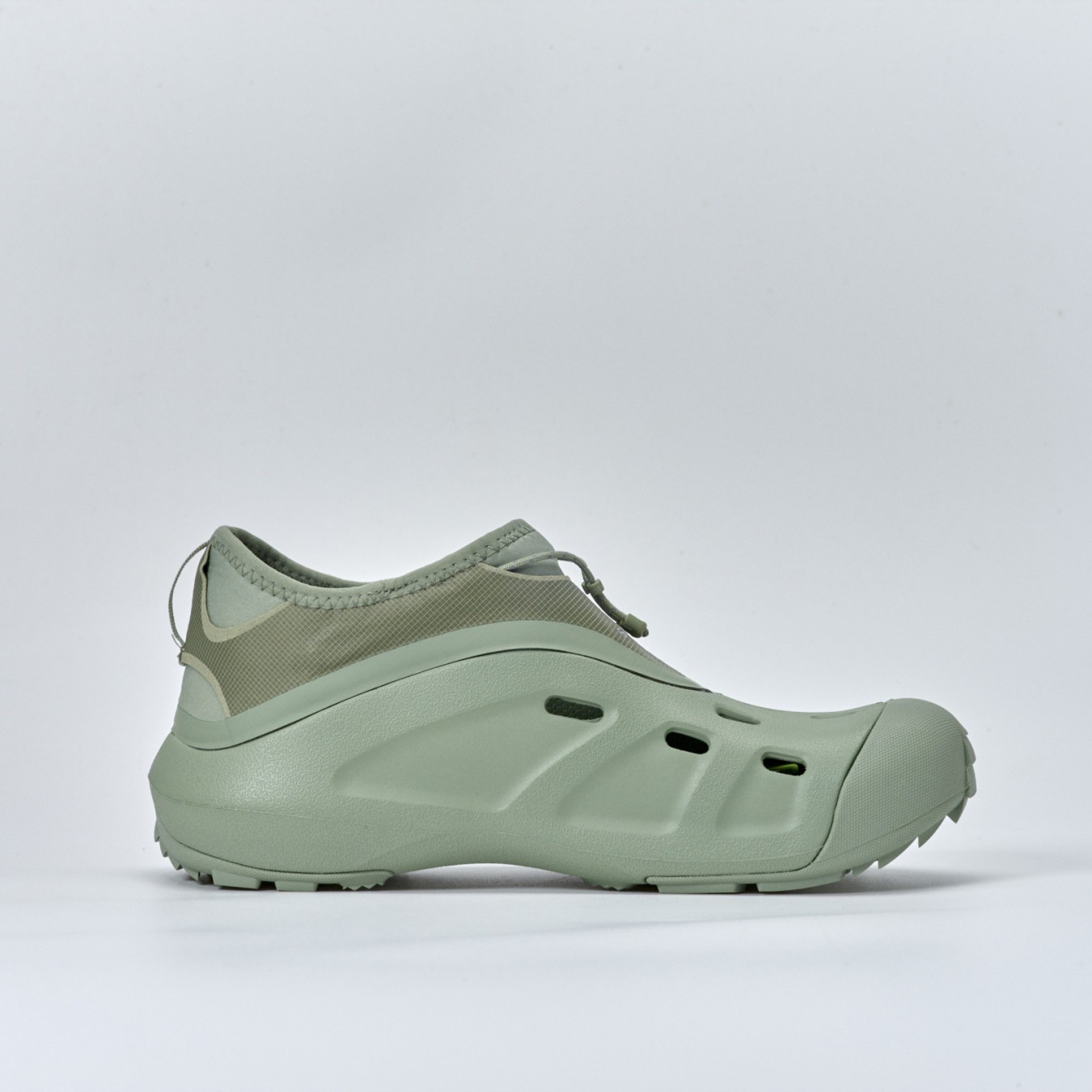 Crocs Quick Trail x Satisfy