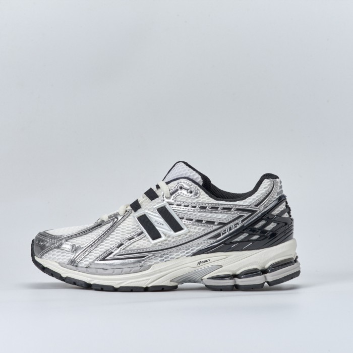 New Balance 1906R
