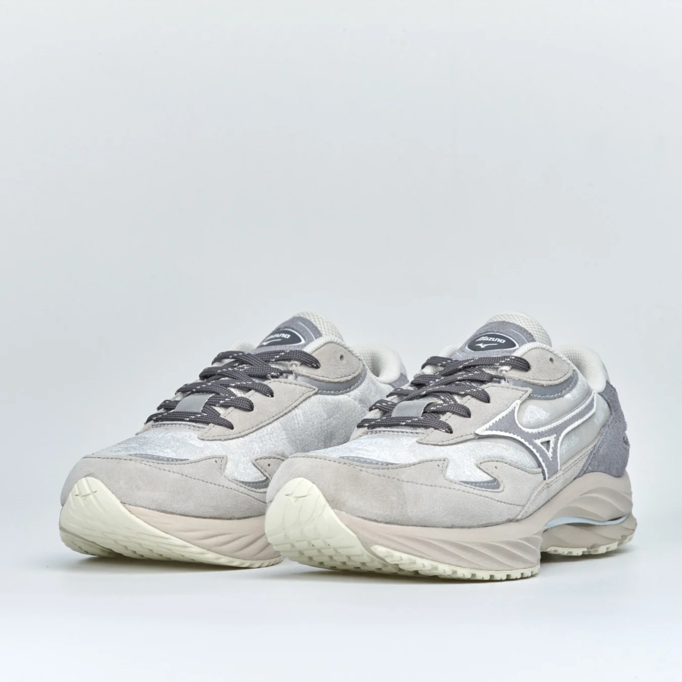 Mizuno Wave Rider β 'Mimetics Pack'