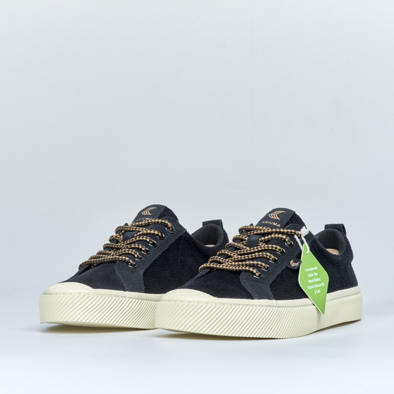 Cariuma OCA Low Corduroy