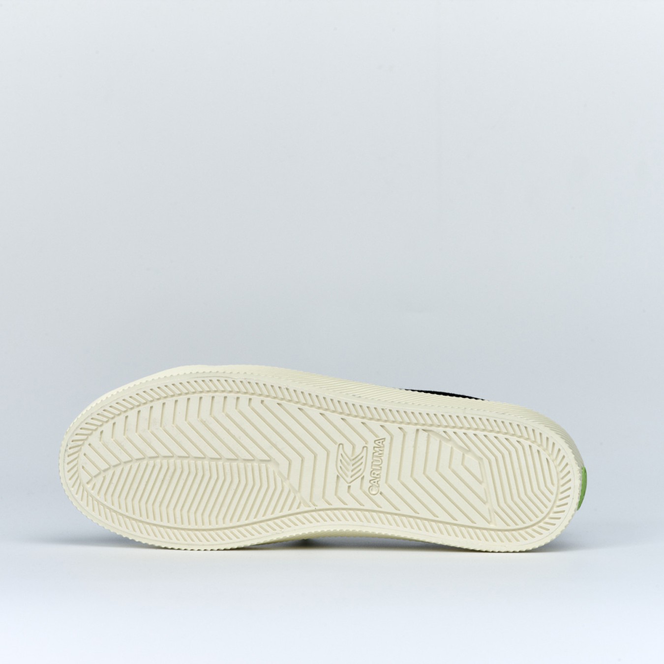Cariuma OCA Low Corduroy