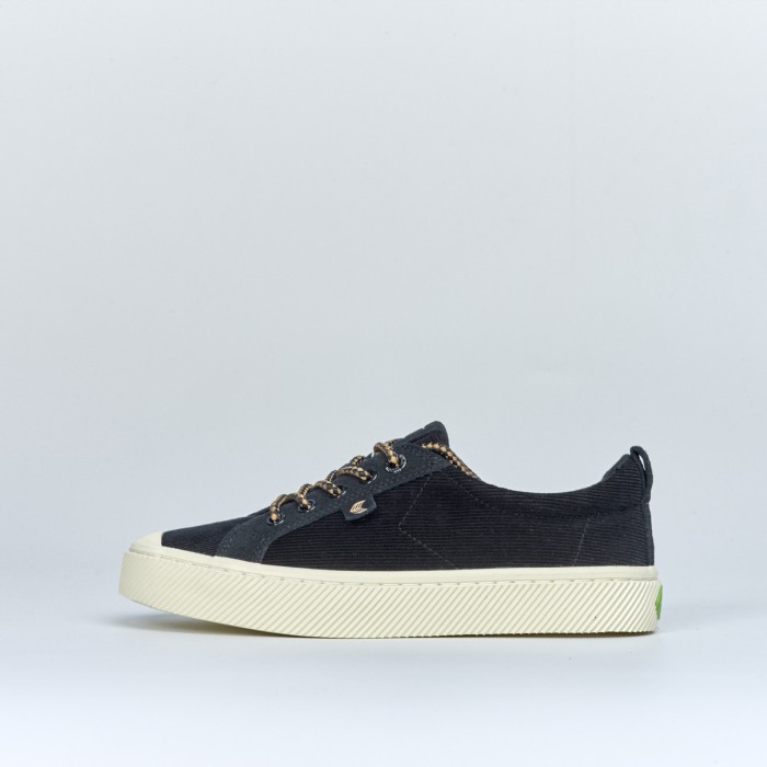 Cariuma OCA Low Corduroy W