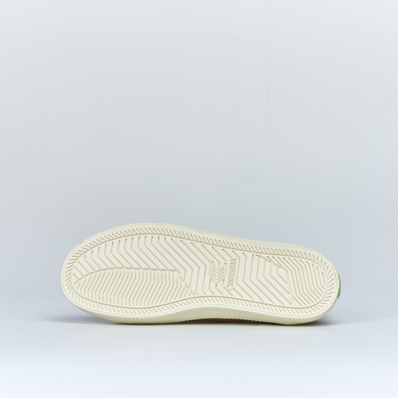 Cariuma OCA Low Suede W