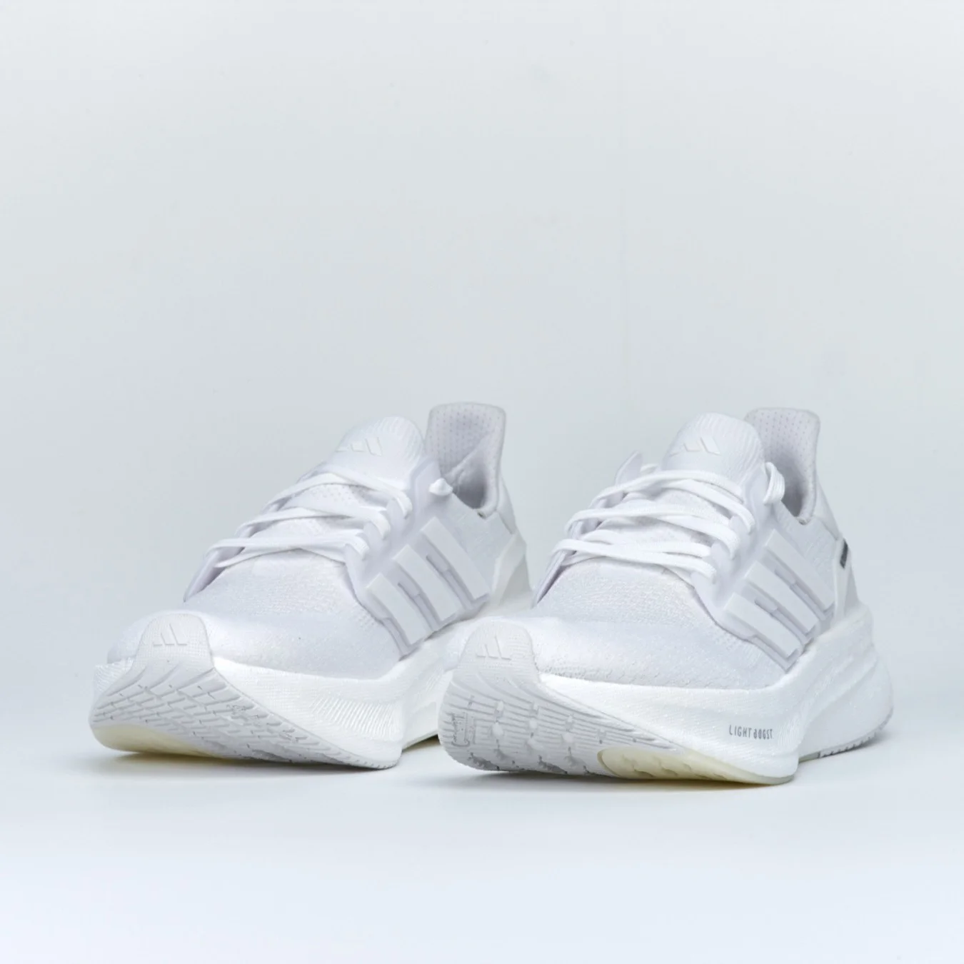 adidas Ultraboost 5