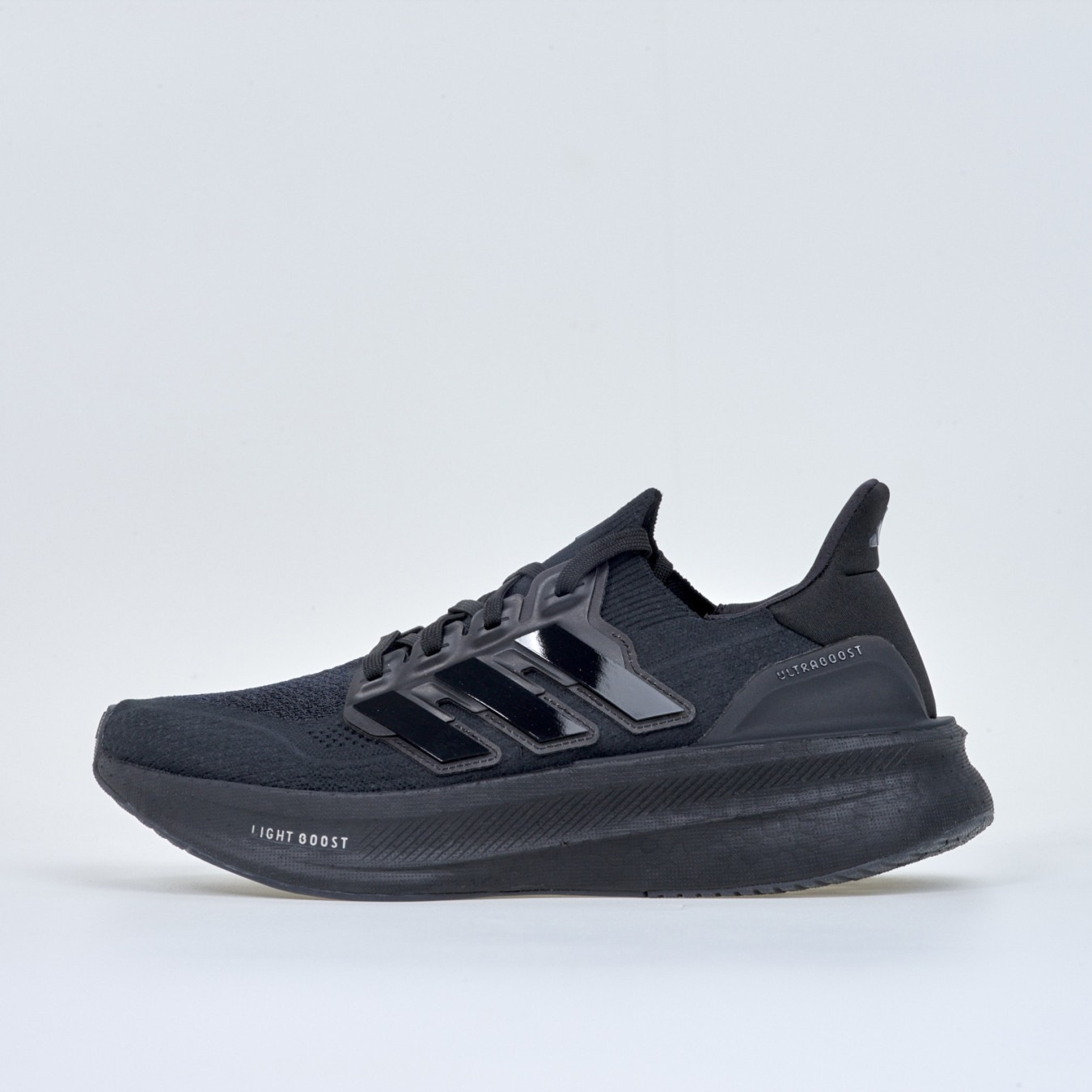 adidas Ultraboost 5
