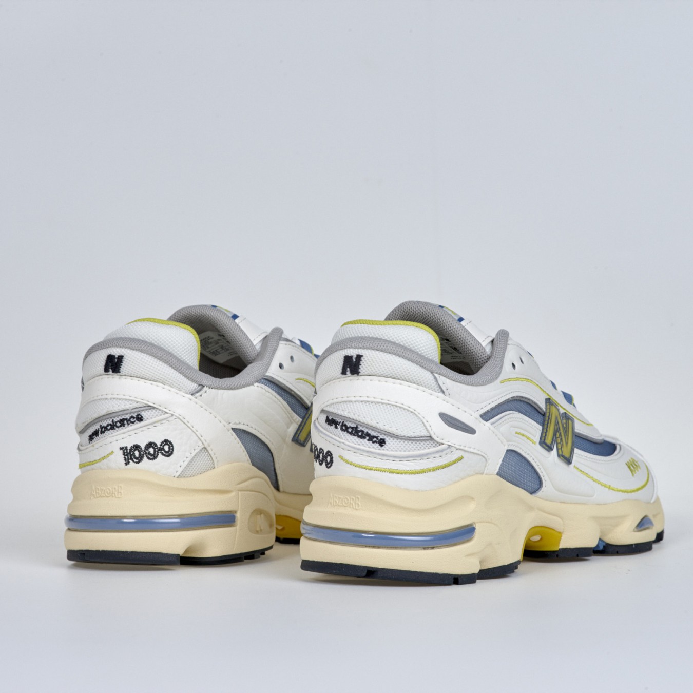 New Balance 1000