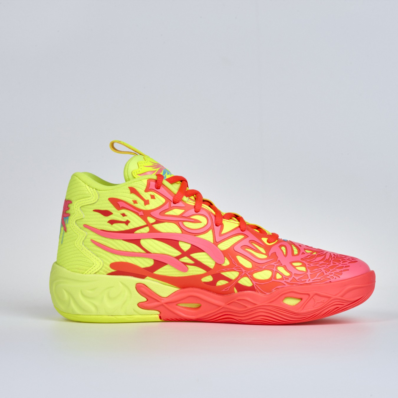 Puma MB.04 1Love