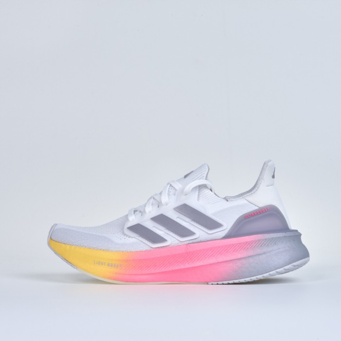 adidas Ultraboost 5 W