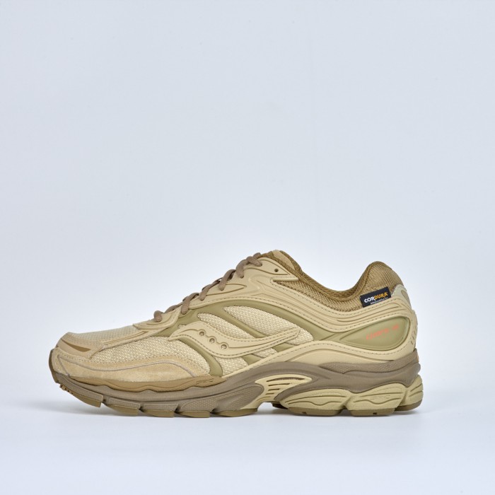 Saucony Progrid Omni 9 x Starcow 