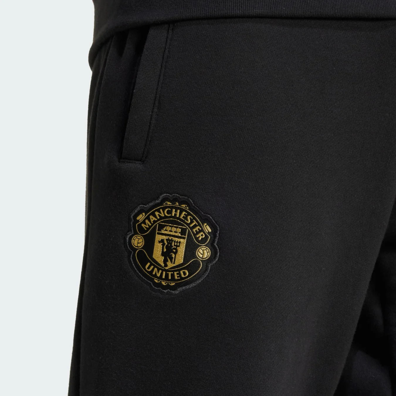 adidas Manchester United FC CNY Pants
