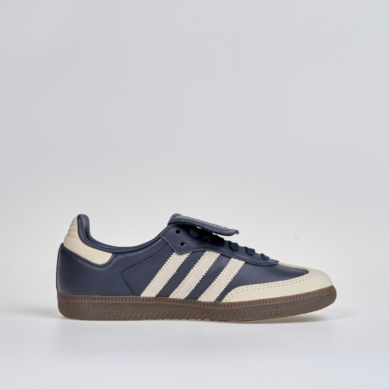 adidas Samba LT W