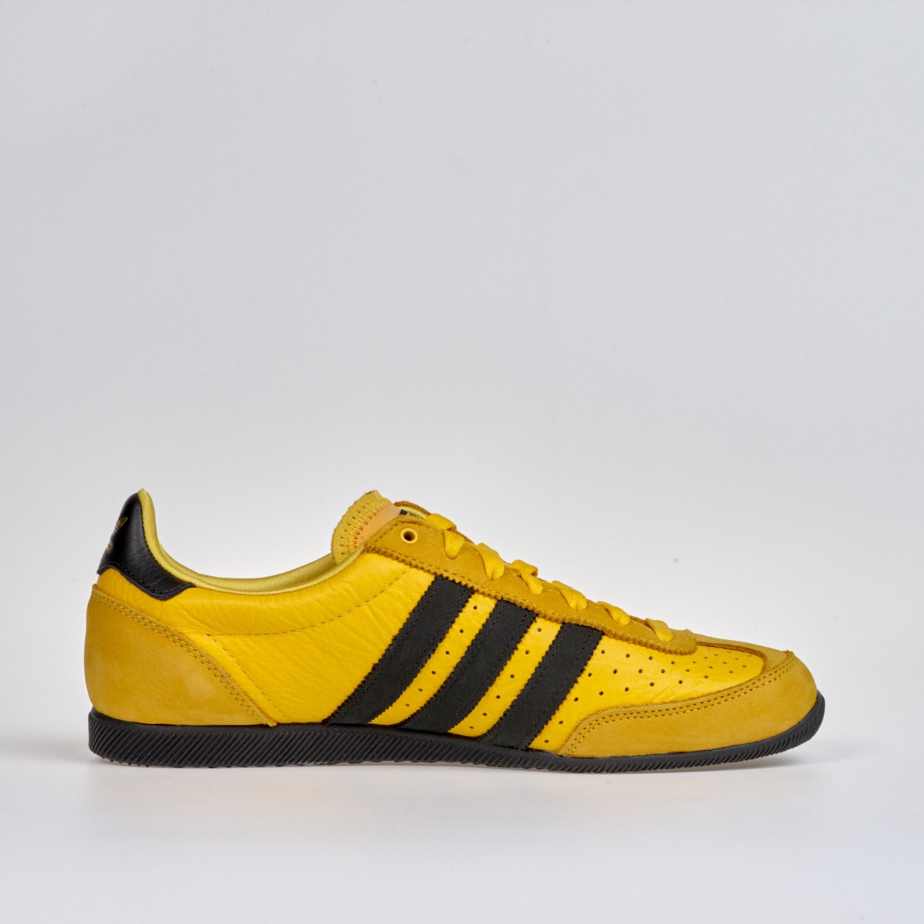 adidas Japan W