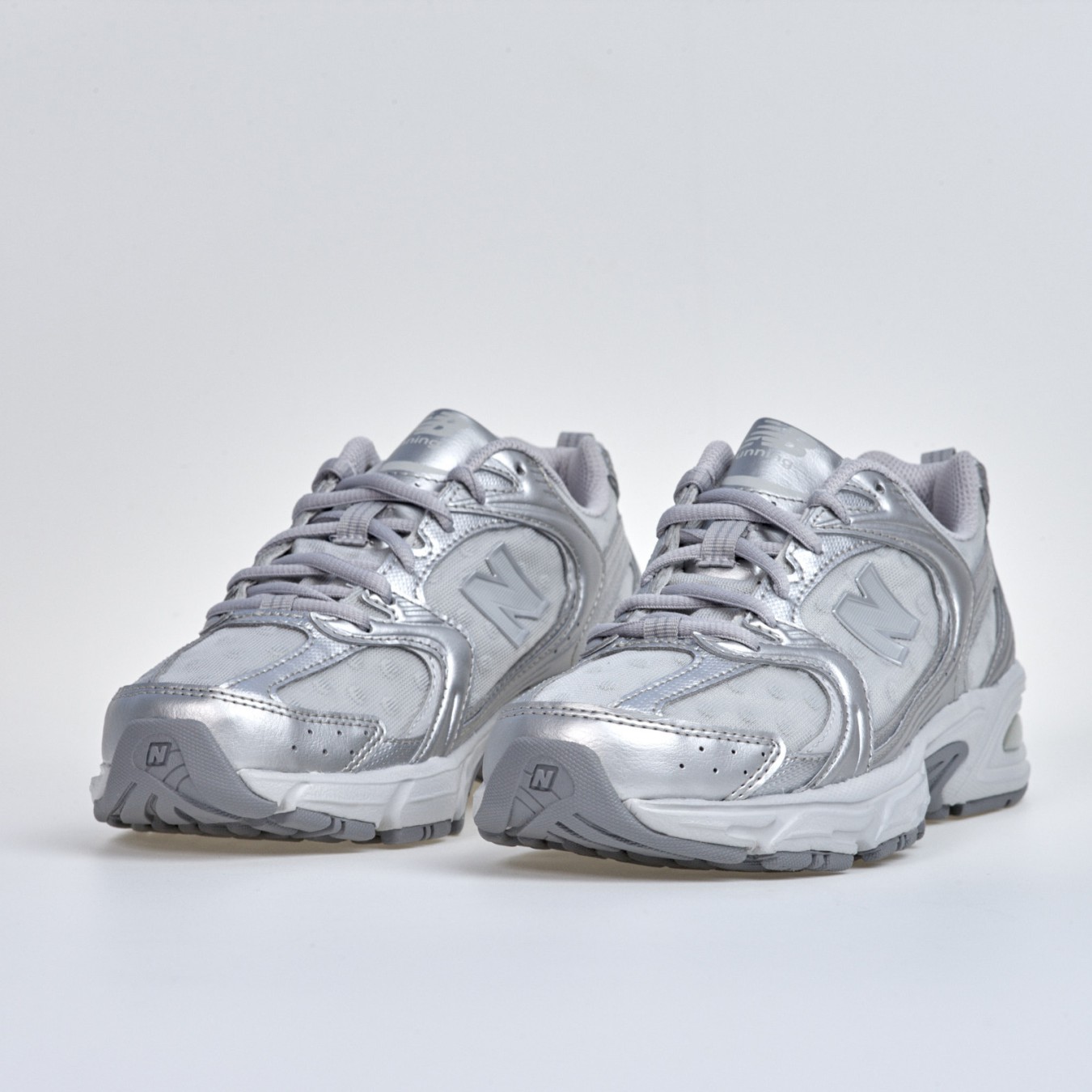 New Balance 530
