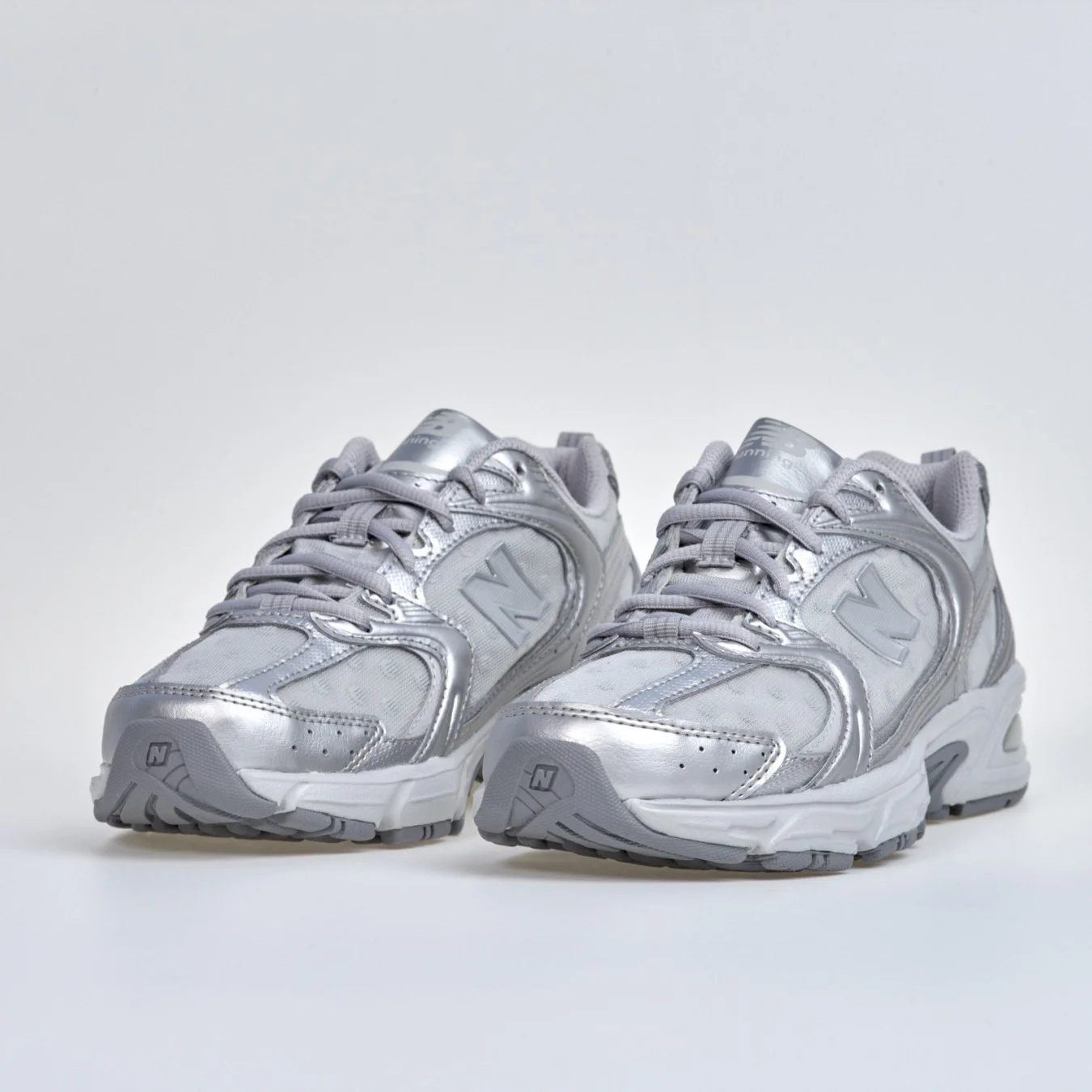 New Balance 530