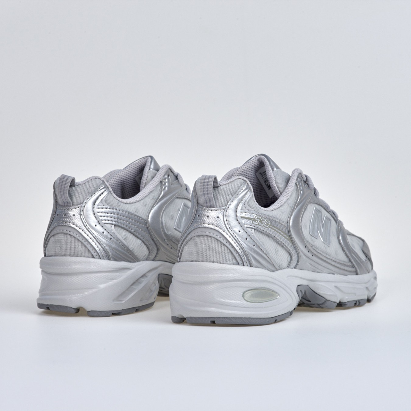 New Balance 530