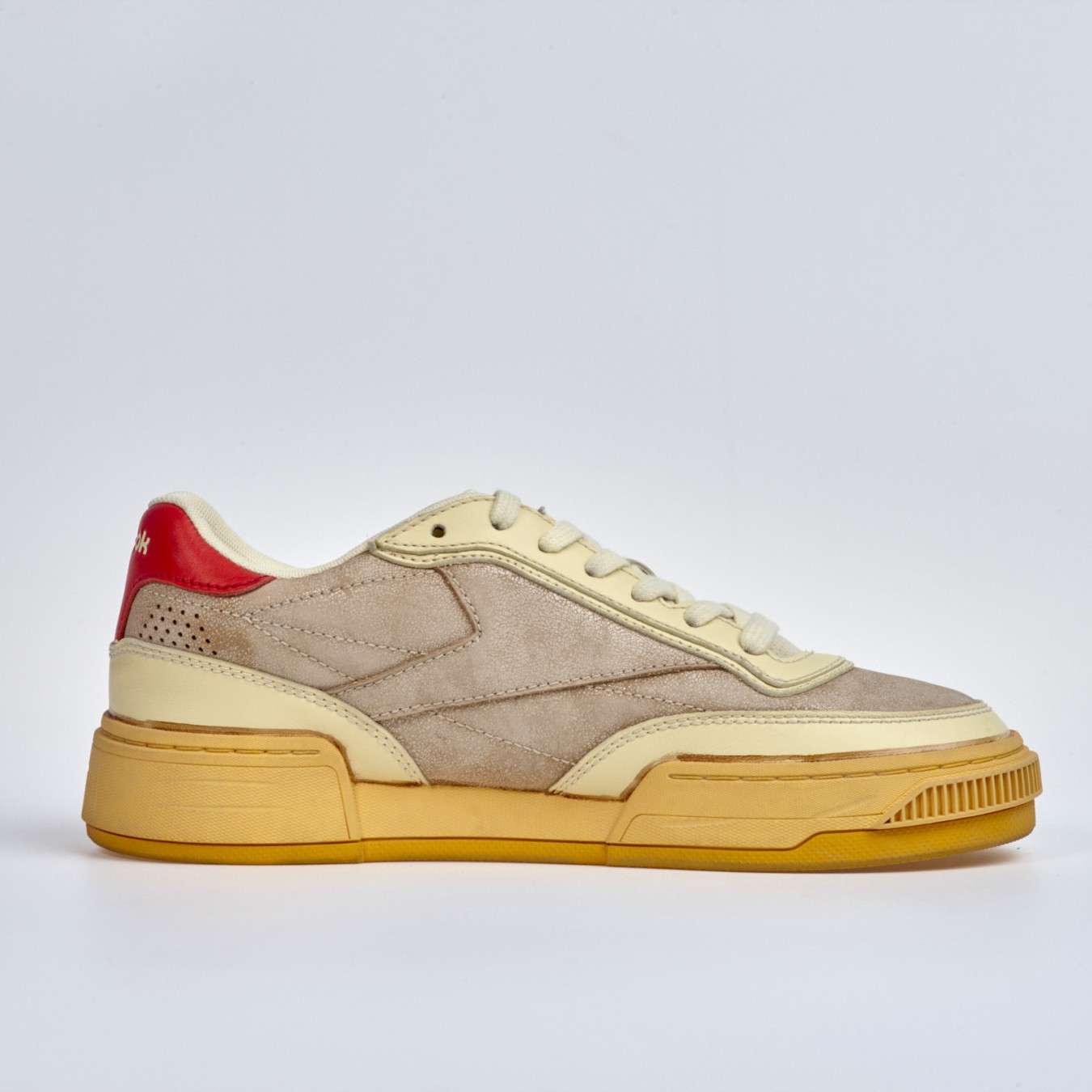 Reebok Club C LTD