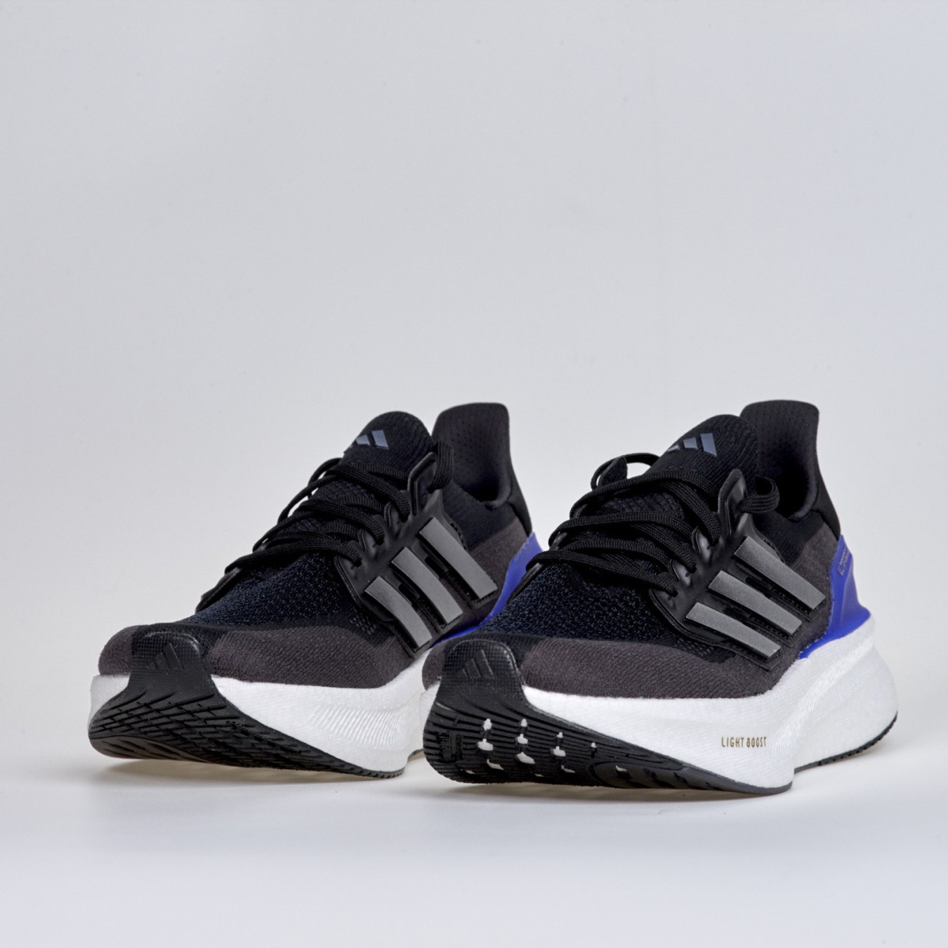adidas Ultraboost 5