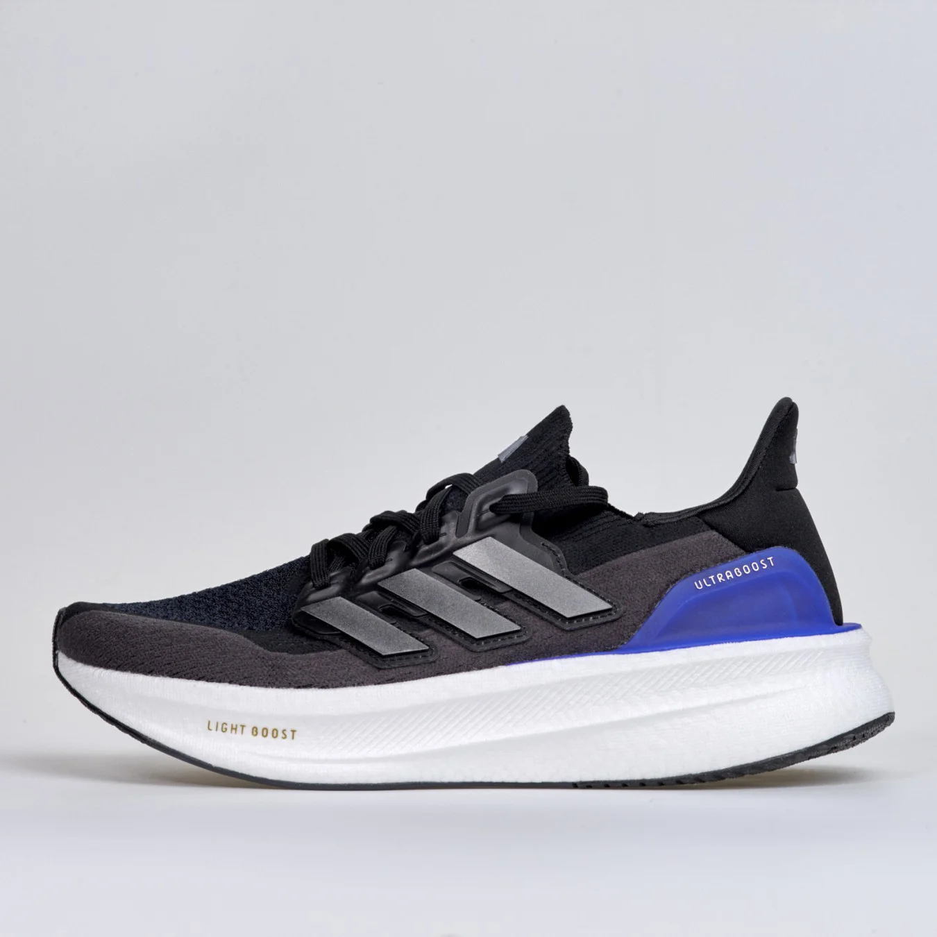 adidas Ultraboost 5