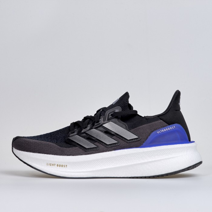 adidas Ultraboost 5