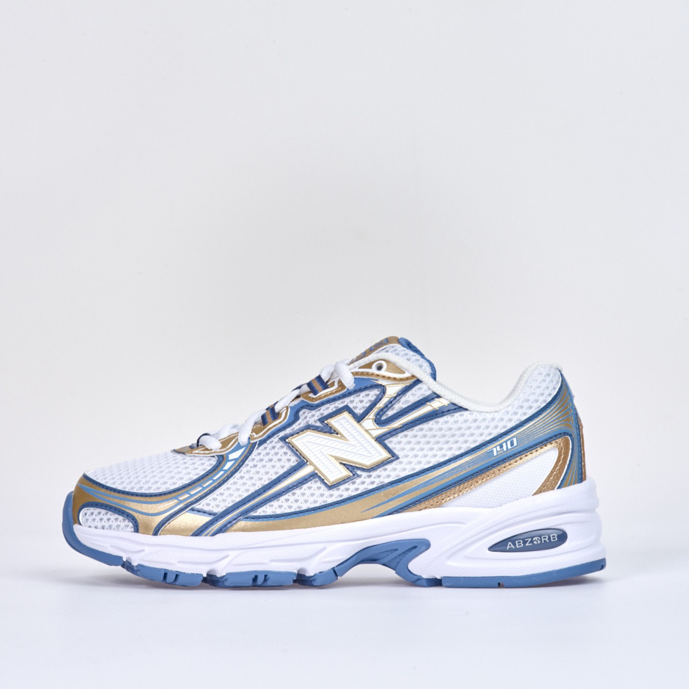 New Balance 740