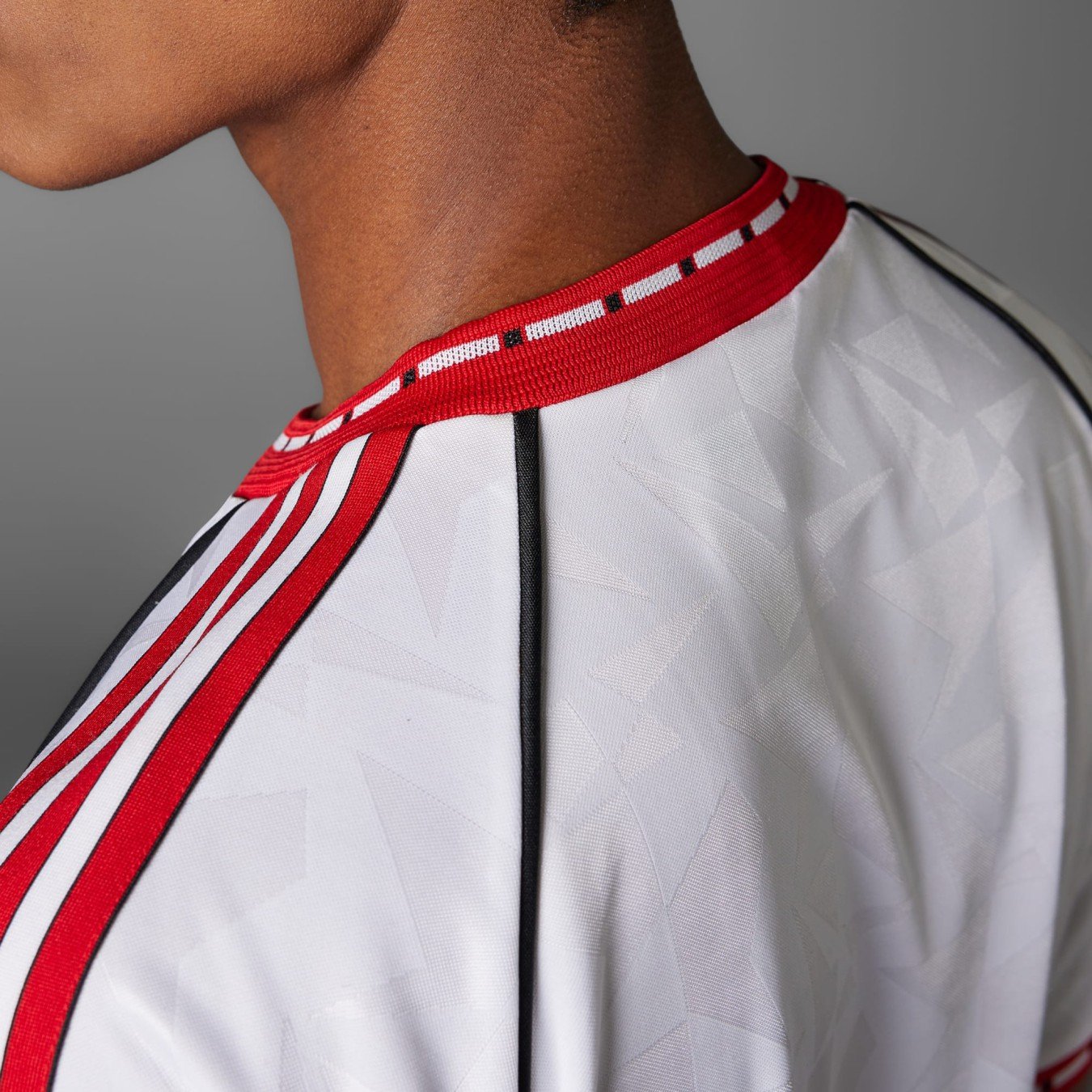 adidas Manchester United '91 Away Jersey