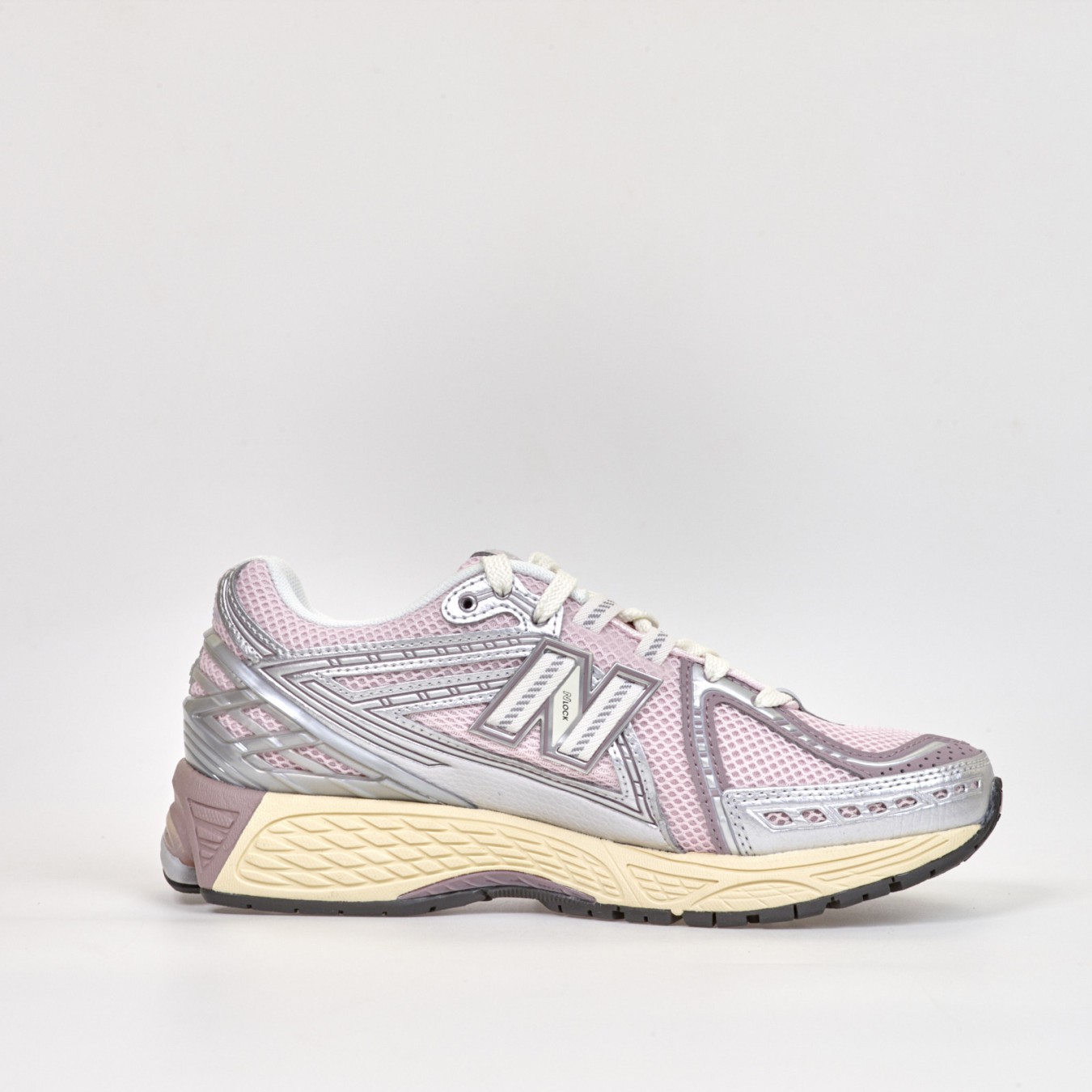 New Balance 1906R