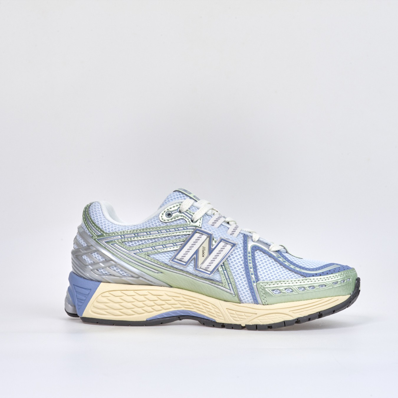 New Balance 1906R