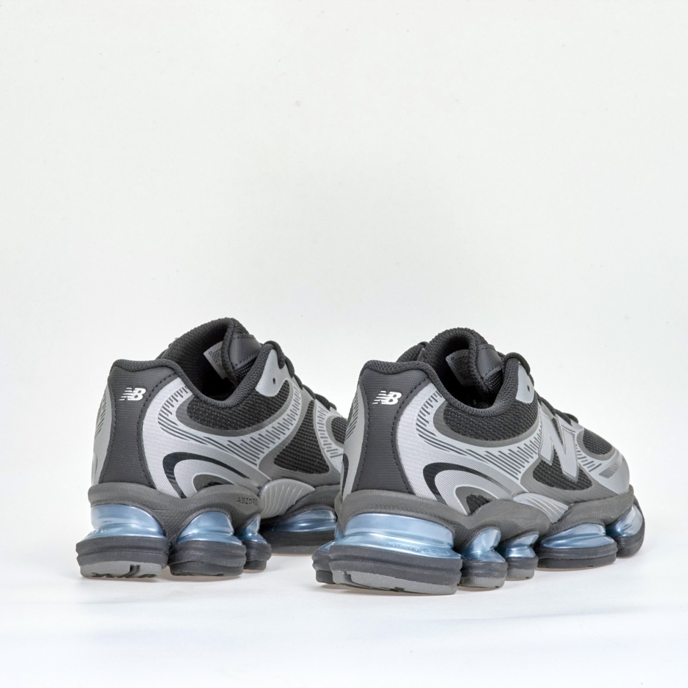 New Balance Abzorb 2000