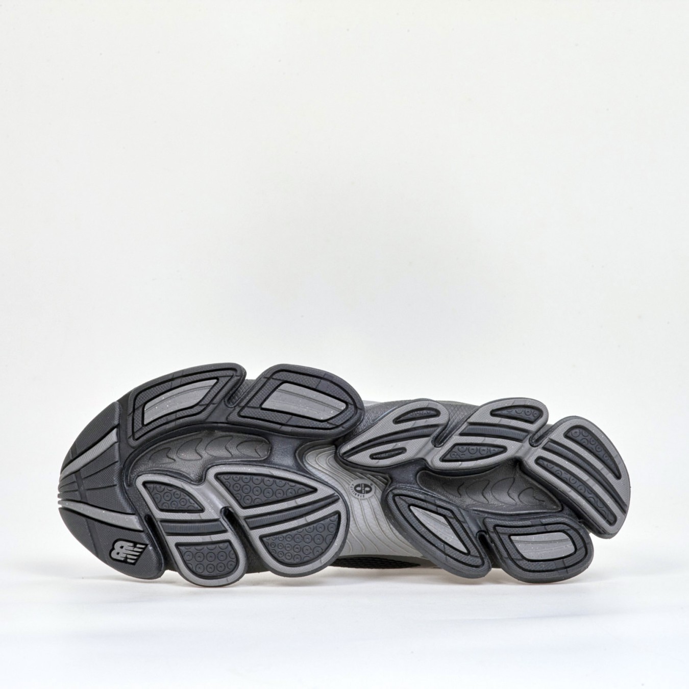 New Balance Abzorb 2000