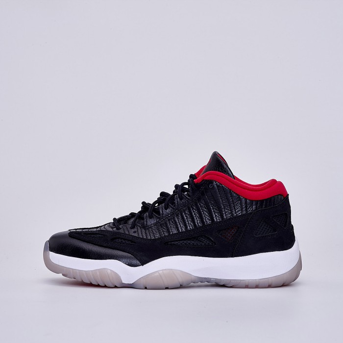 Air Jordan 11 Retro Low IE