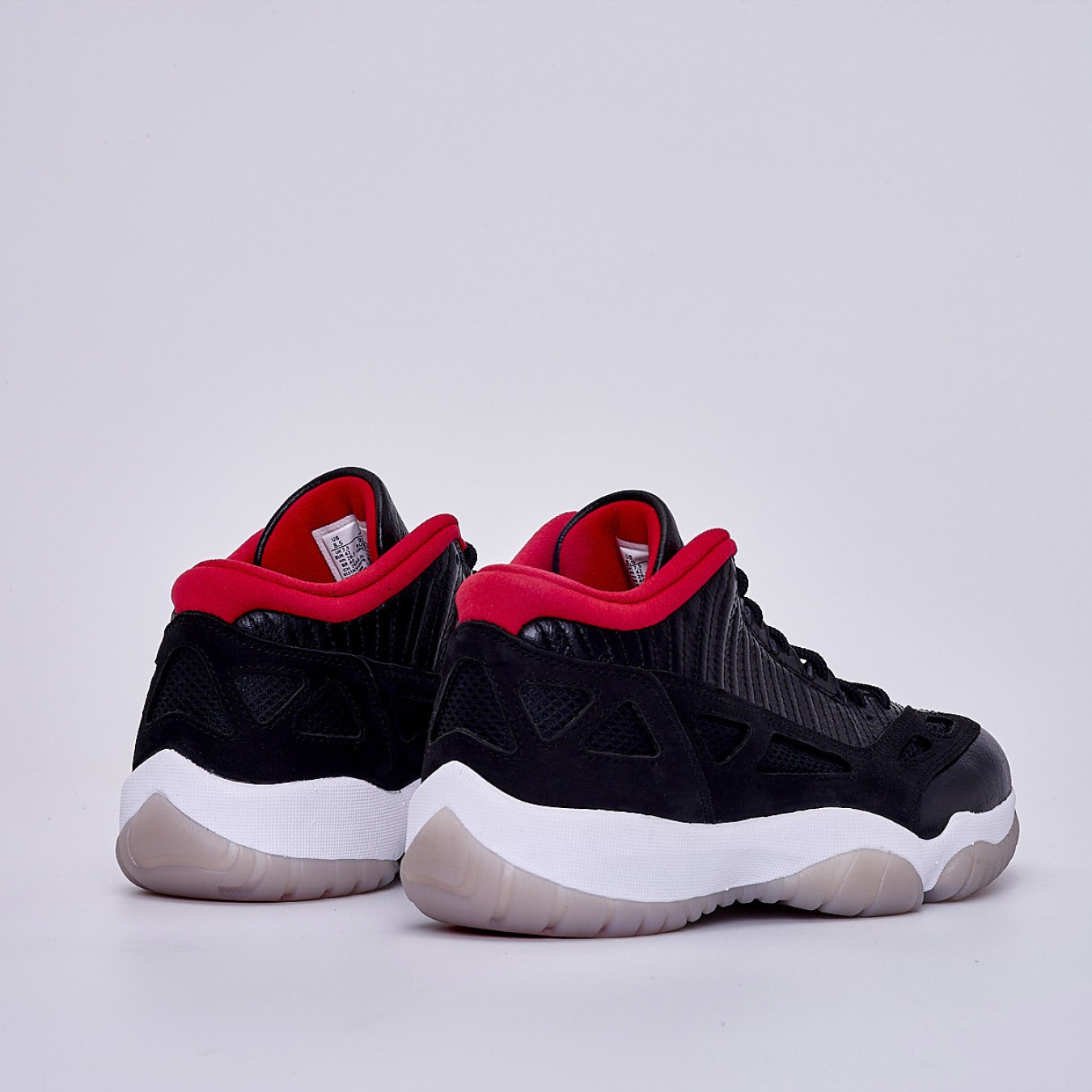 Air Jordan 11 Retro Low IE