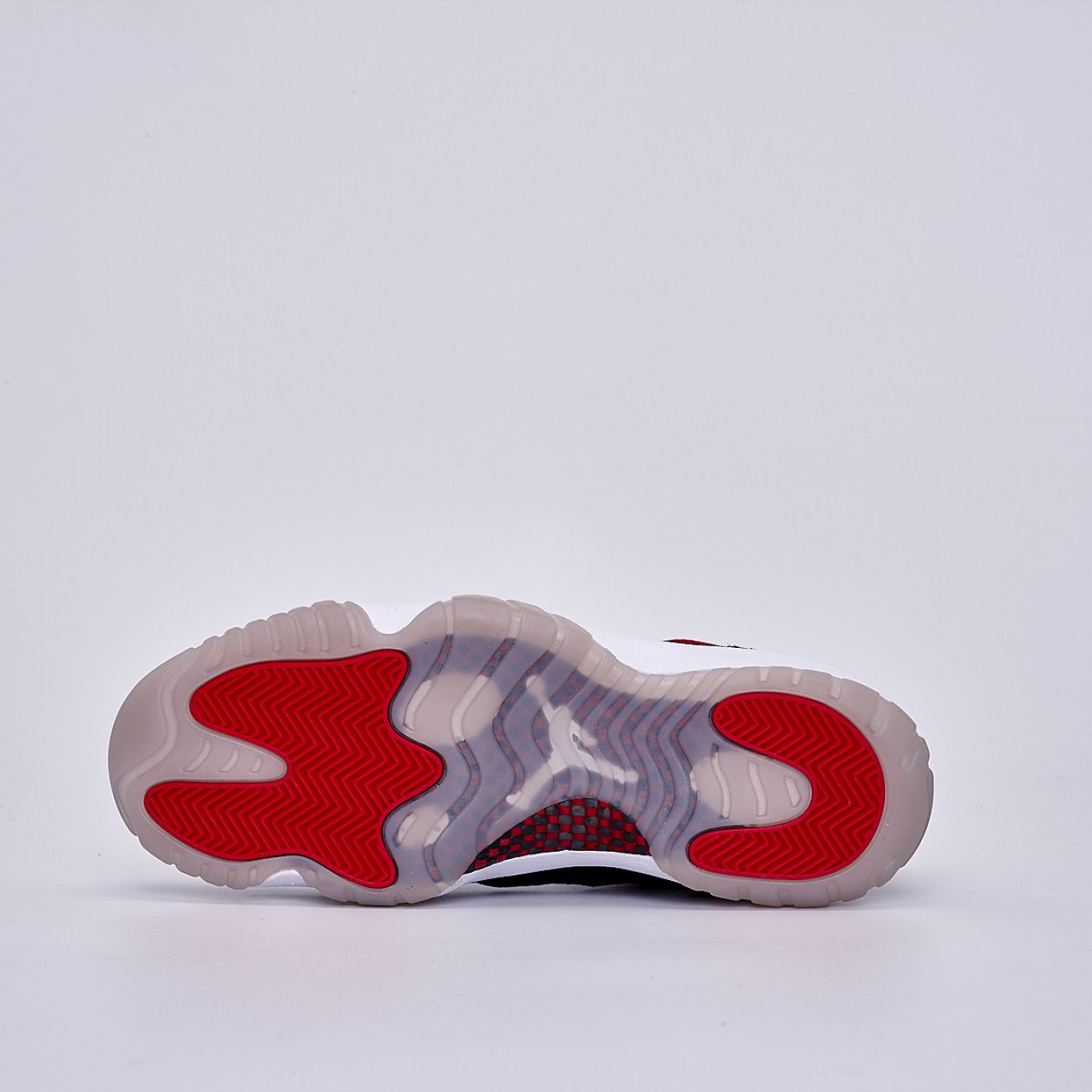 Air Jordan 11 Retro Low IE