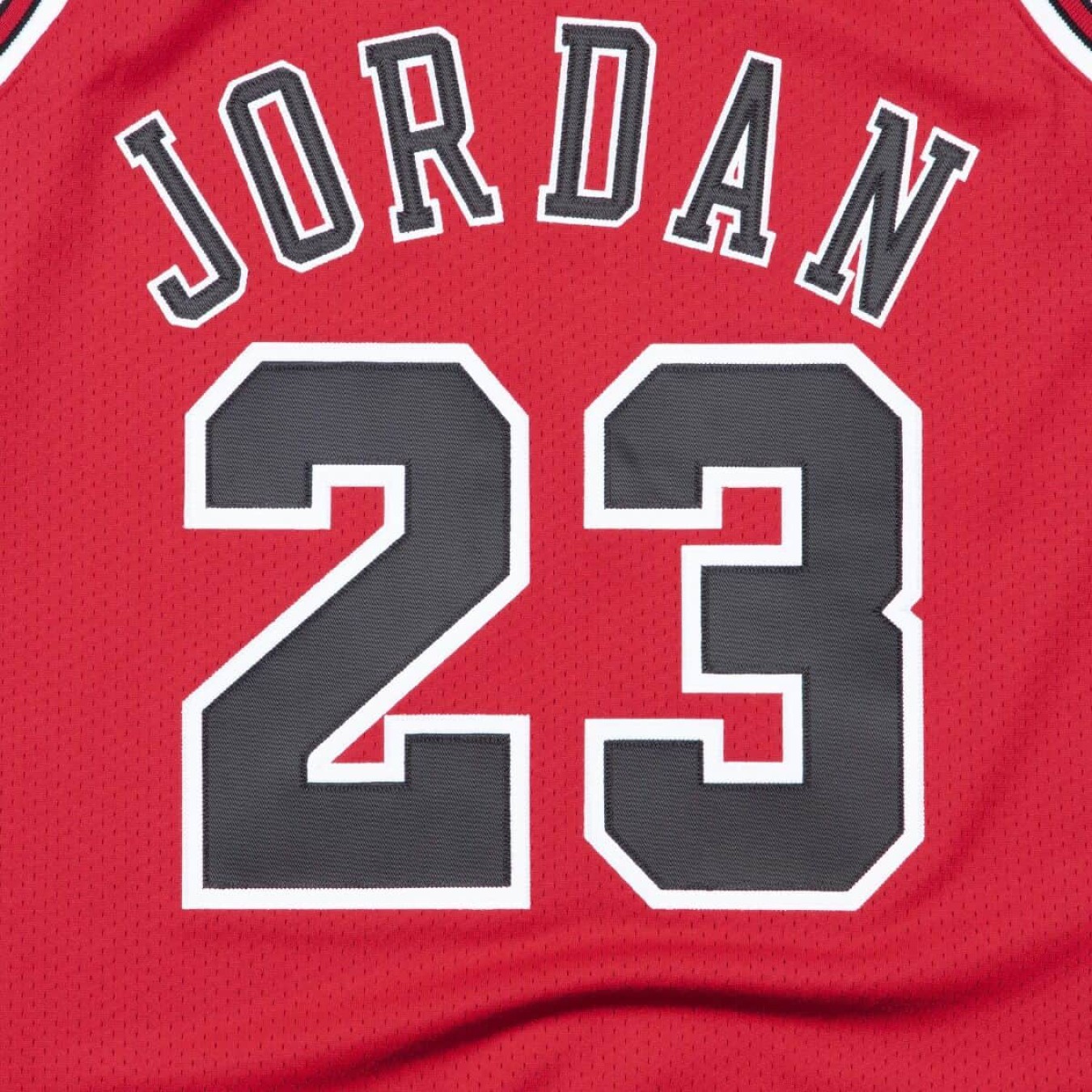 Mitchell & Ness Authentic Jersey Chicago Bulls Road Finals 1997-98 Michael Jordan