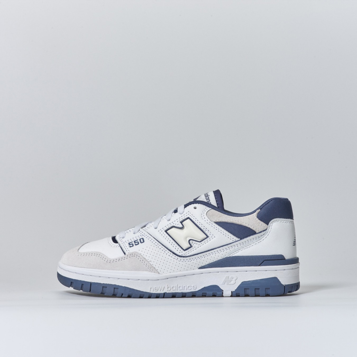 New Balance 550