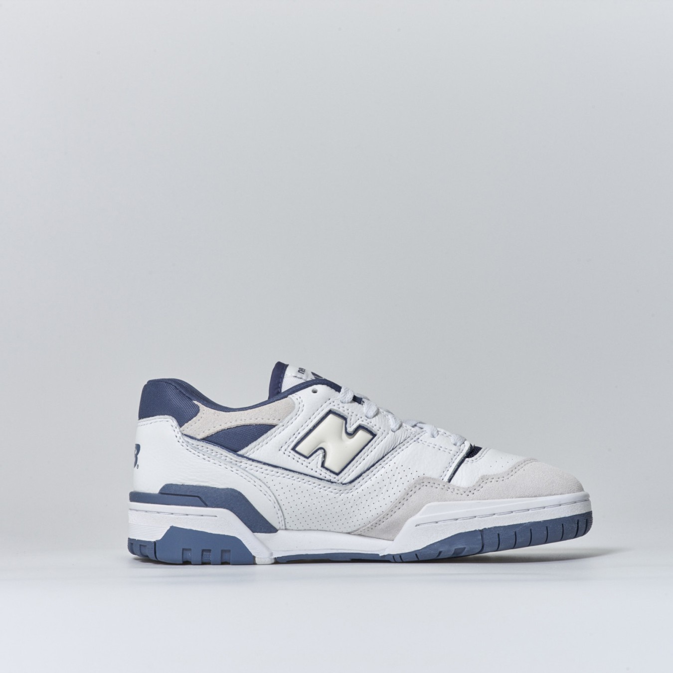 New Balance 550