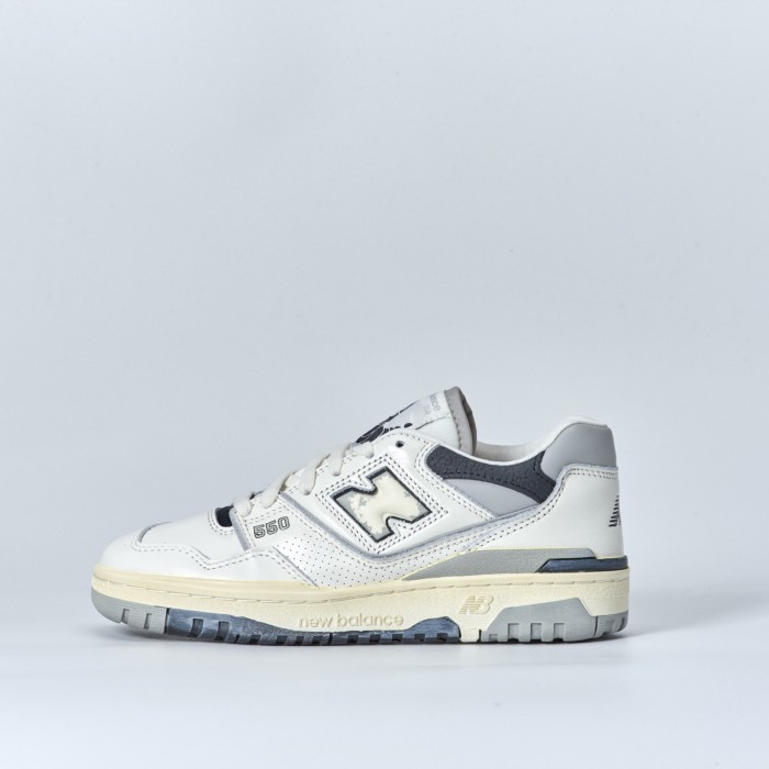New Balance 550