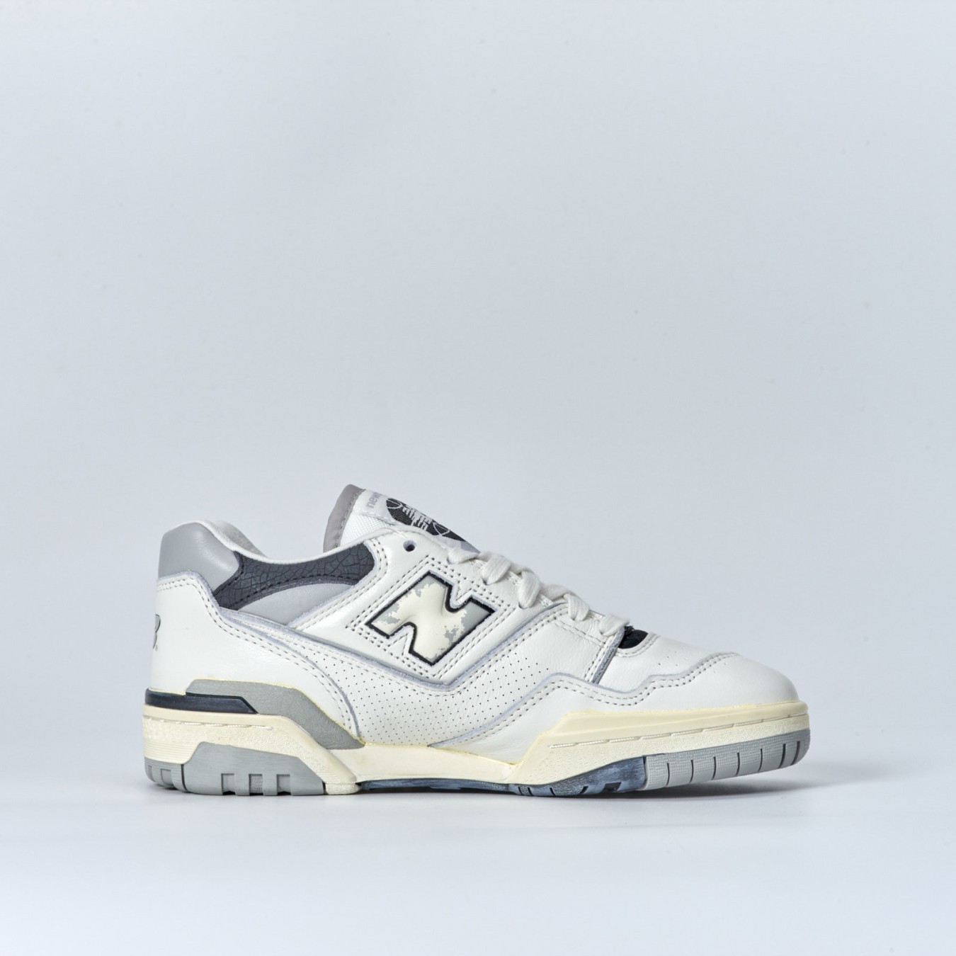 New Balance 550