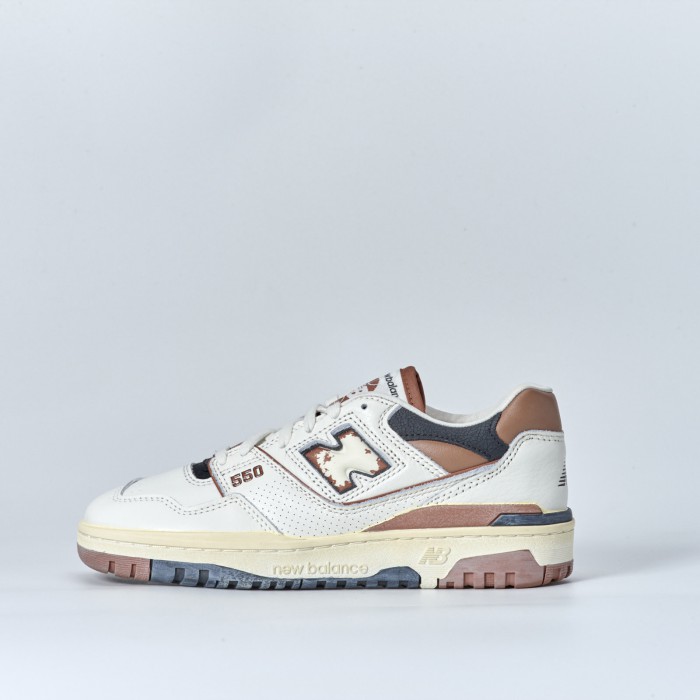 New Balance 550