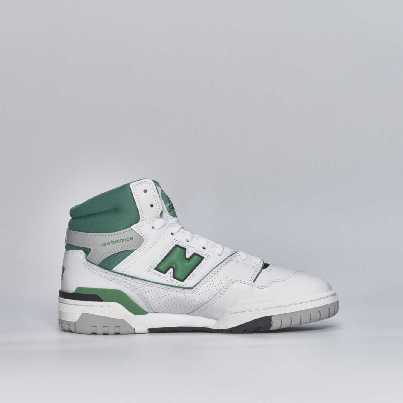 New Balance 650
