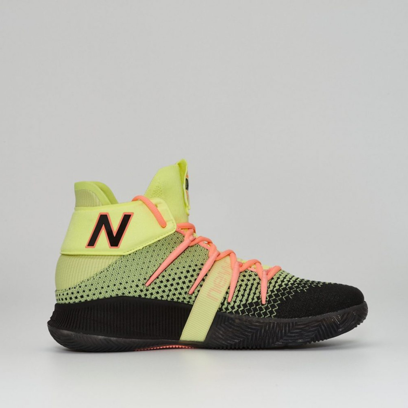 New Balance OMN1S