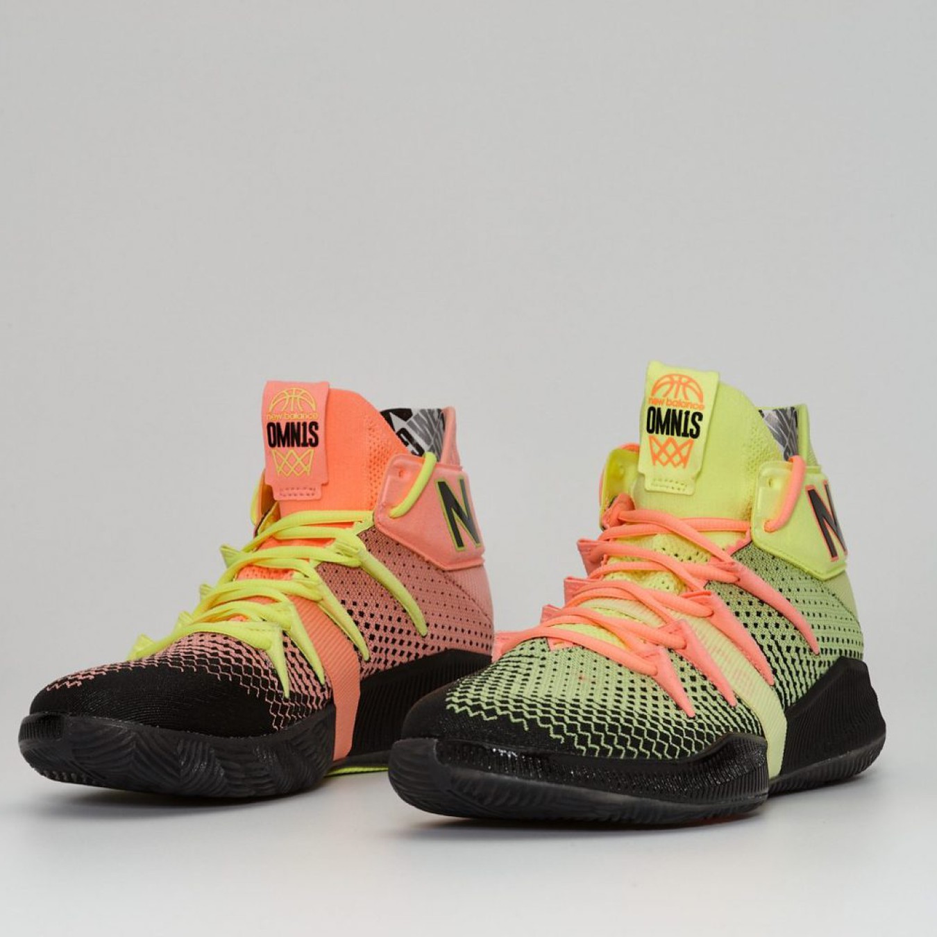 New Balance OMN1S